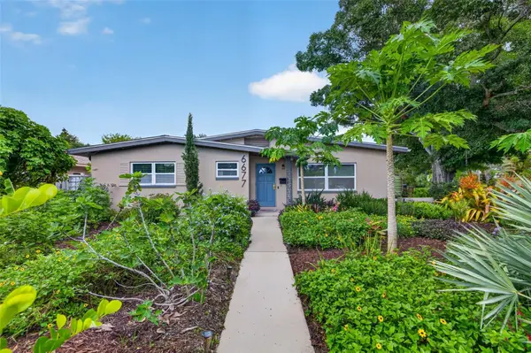 6677 Poinsettia Avenue S, ST PETERSBURG, FL 33707