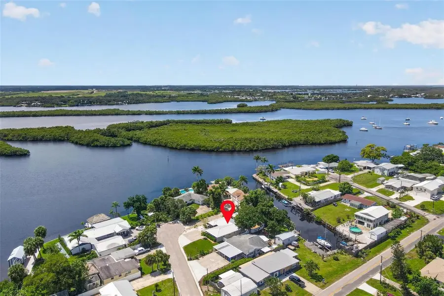 106 Steven Street, Ruskin, FL 33570 - #2
