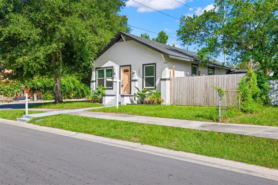 1202 E 32nd Avenue, Tampa, FL 33603 - #2