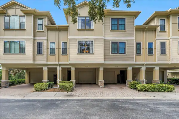 9715 Bay Grove Lane, TAMPA, FL 33615