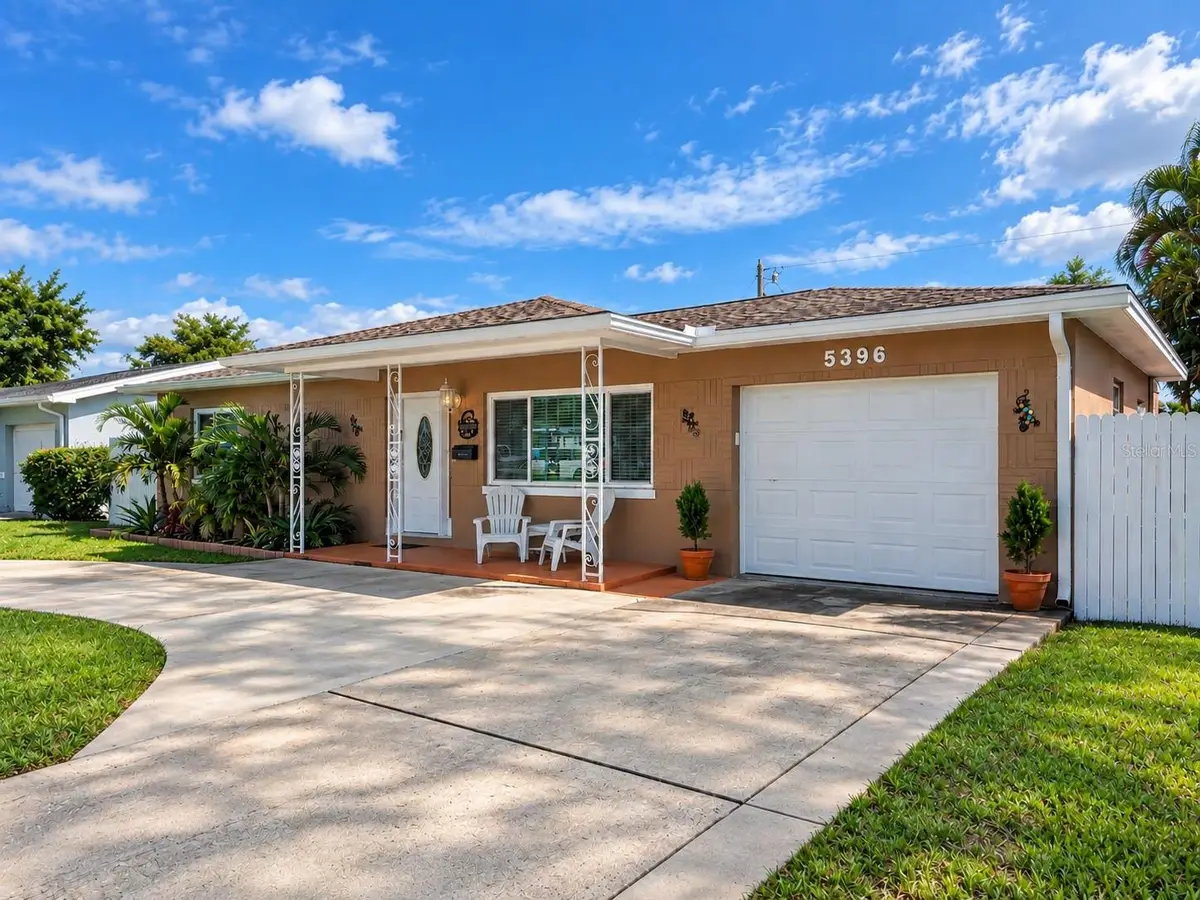 5396 24th Terrace N, Saint Petersburg, FL 33710 - #1