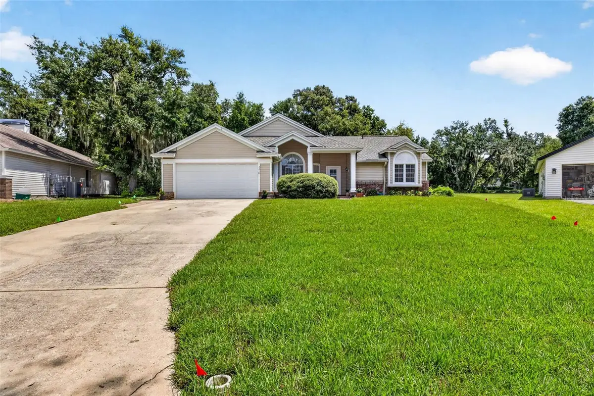 3318 Silverpond Drive, Plant City, FL 33566 - #1