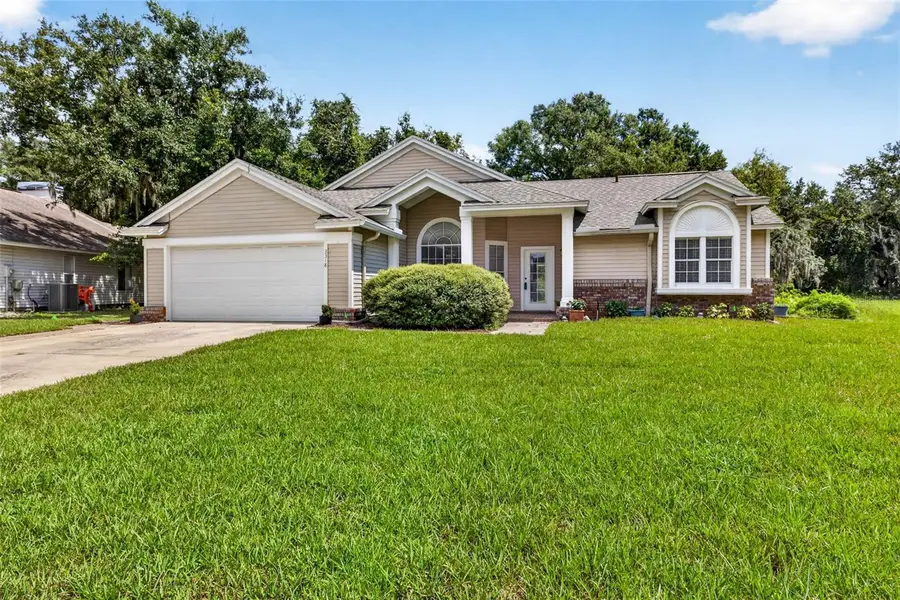 3318 Silverpond Drive, Plant City, FL 33566 - #2