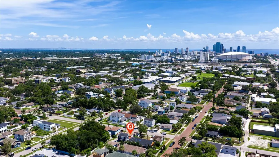 327 25th Street S, Saint Petersburg, FL 33712 - #2