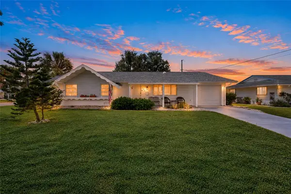 702 Thunderbird Avenue, SUN CITY CENTER, FL 33573