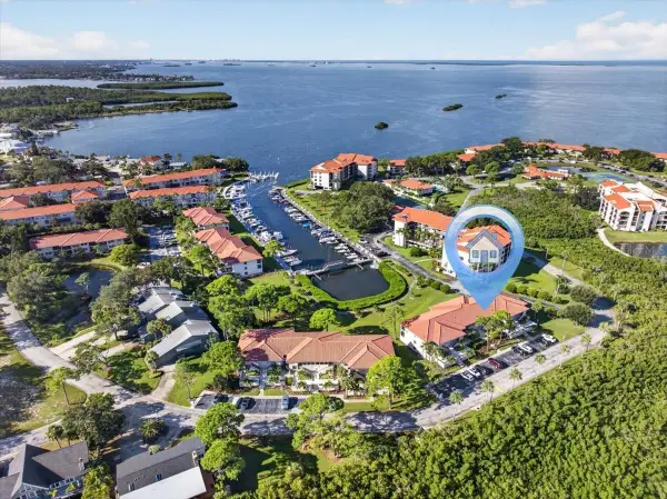1805 Mariner Drive #51, TARPON SPRINGS, FL 34689