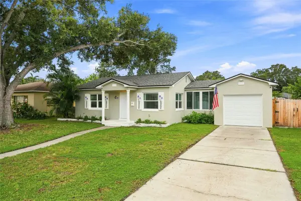 3230 Melton Street N, ST PETERSBURG, FL 33704