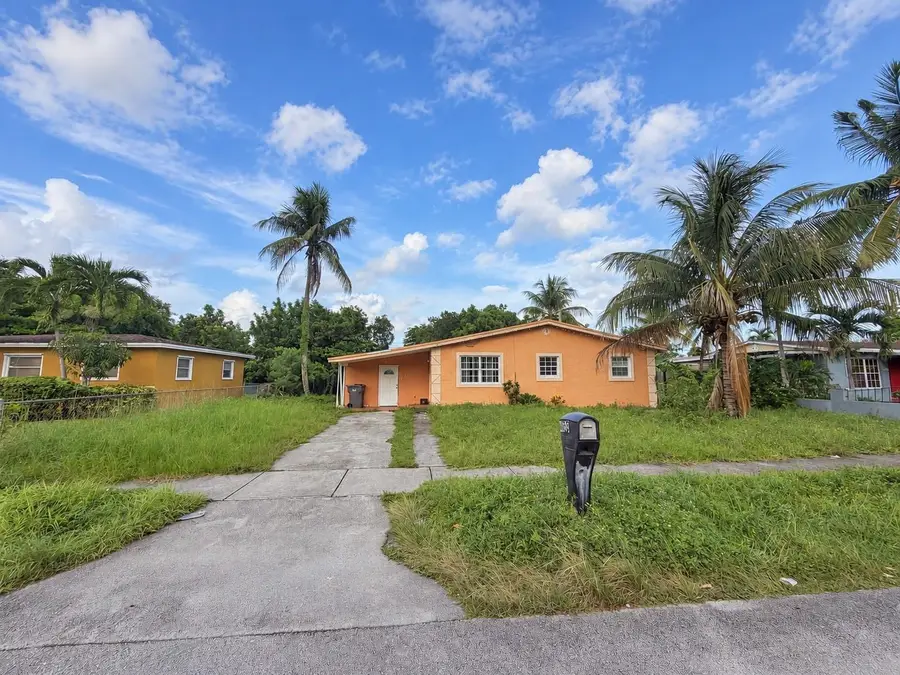 4605 SW 32nd Drive, West Park, FL 33023 - #2