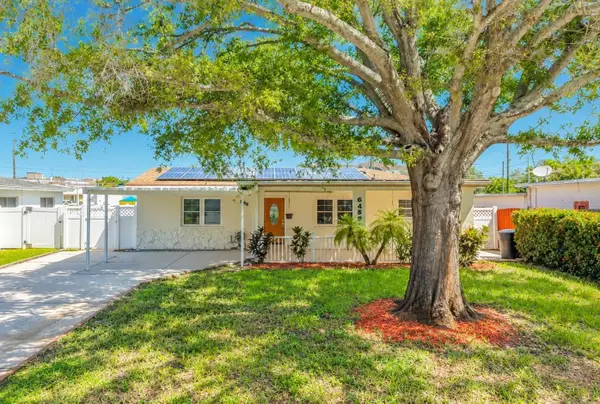 6489 34th Terrace N, ST PETERSBURG, FL 33710