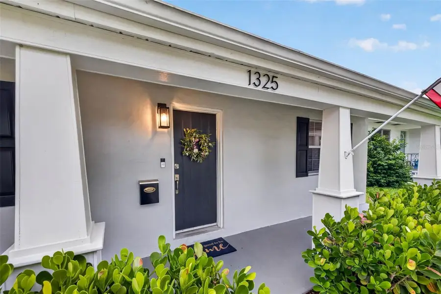 1325 21st Avenue N, Saint Petersburg, FL 33704 - #3