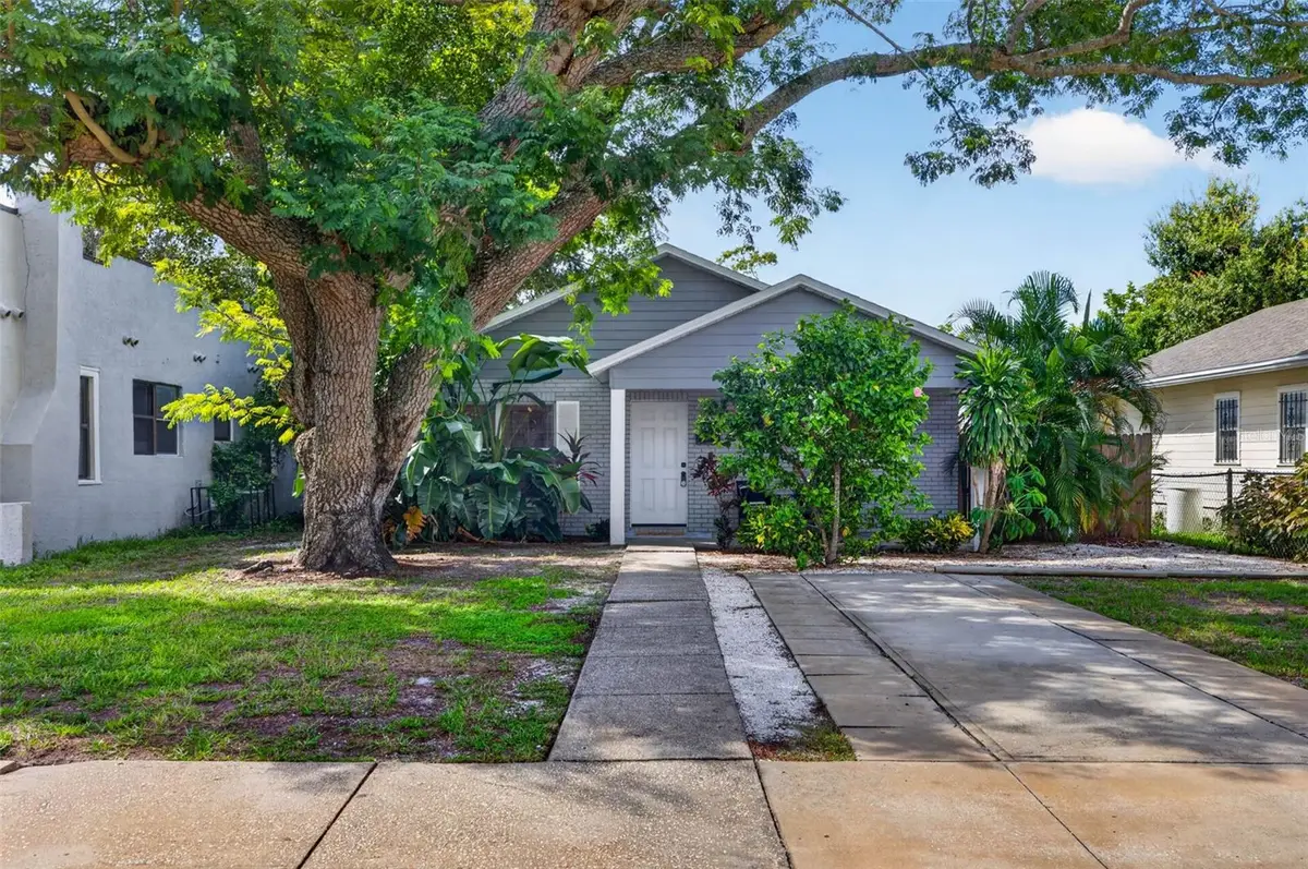 4666 11th Avenue S, Saint Petersburg, FL 33711 - #1