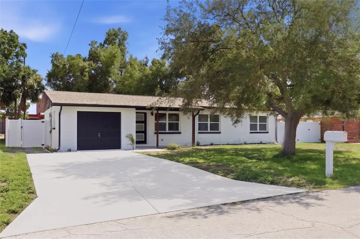 4420 W Bay Court Avenue, Tampa, FL 33611 - #1