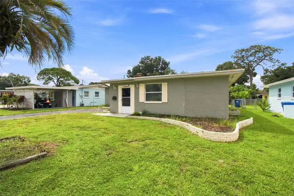 7718 33rd Avenue N, ST PETERSBURG, FL 33710