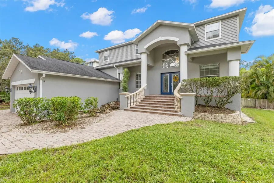 9240 San Martin Boulevard Ne, Saint Petersburg, FL 33702 - #2