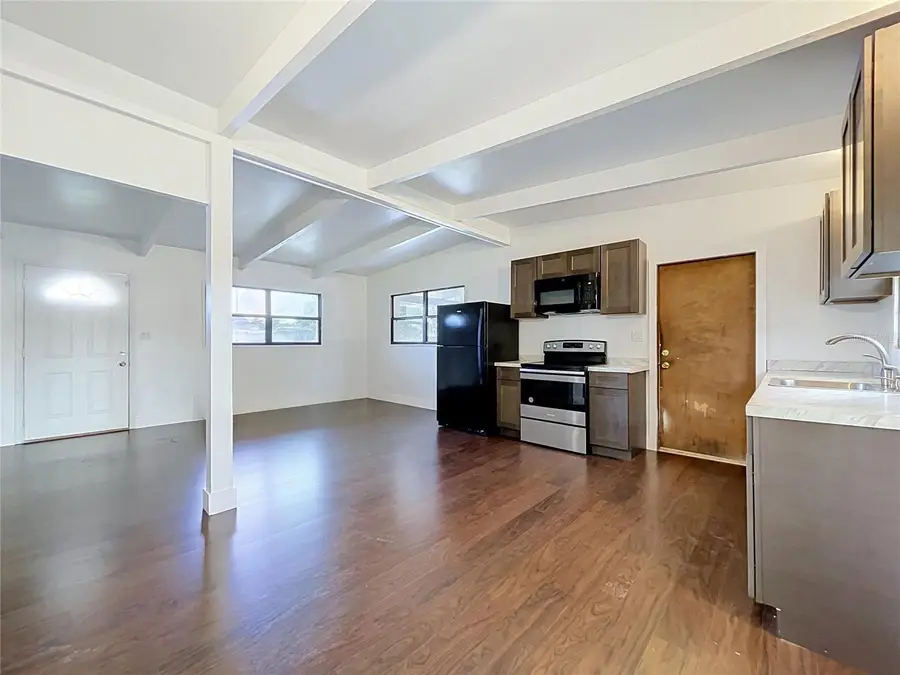 1310 Warrington Way, Tampa, FL 33619 - #3