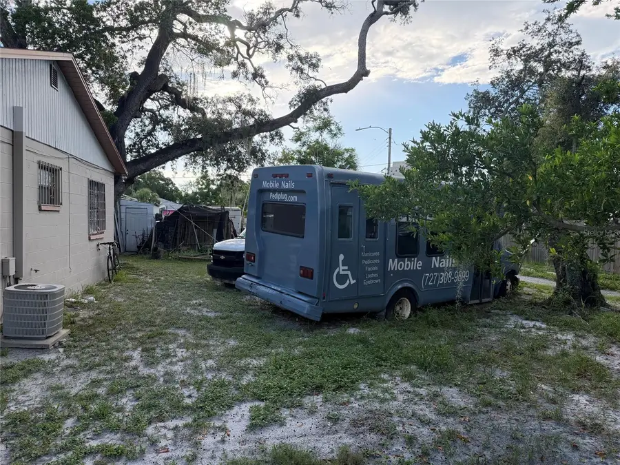 4710 8th Avenue S, Saint Petersburg, FL 33711 - #2