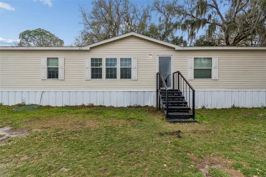27435 Holiday Drive, Dade City, FL 33525 - #2