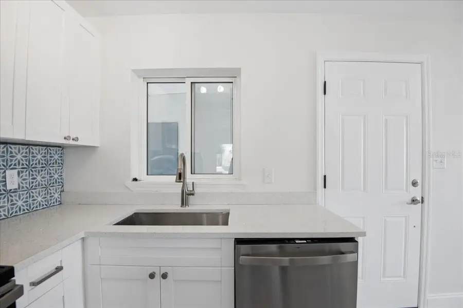 548 Baywood Drive S, Dunedin, FL 34698 - #3