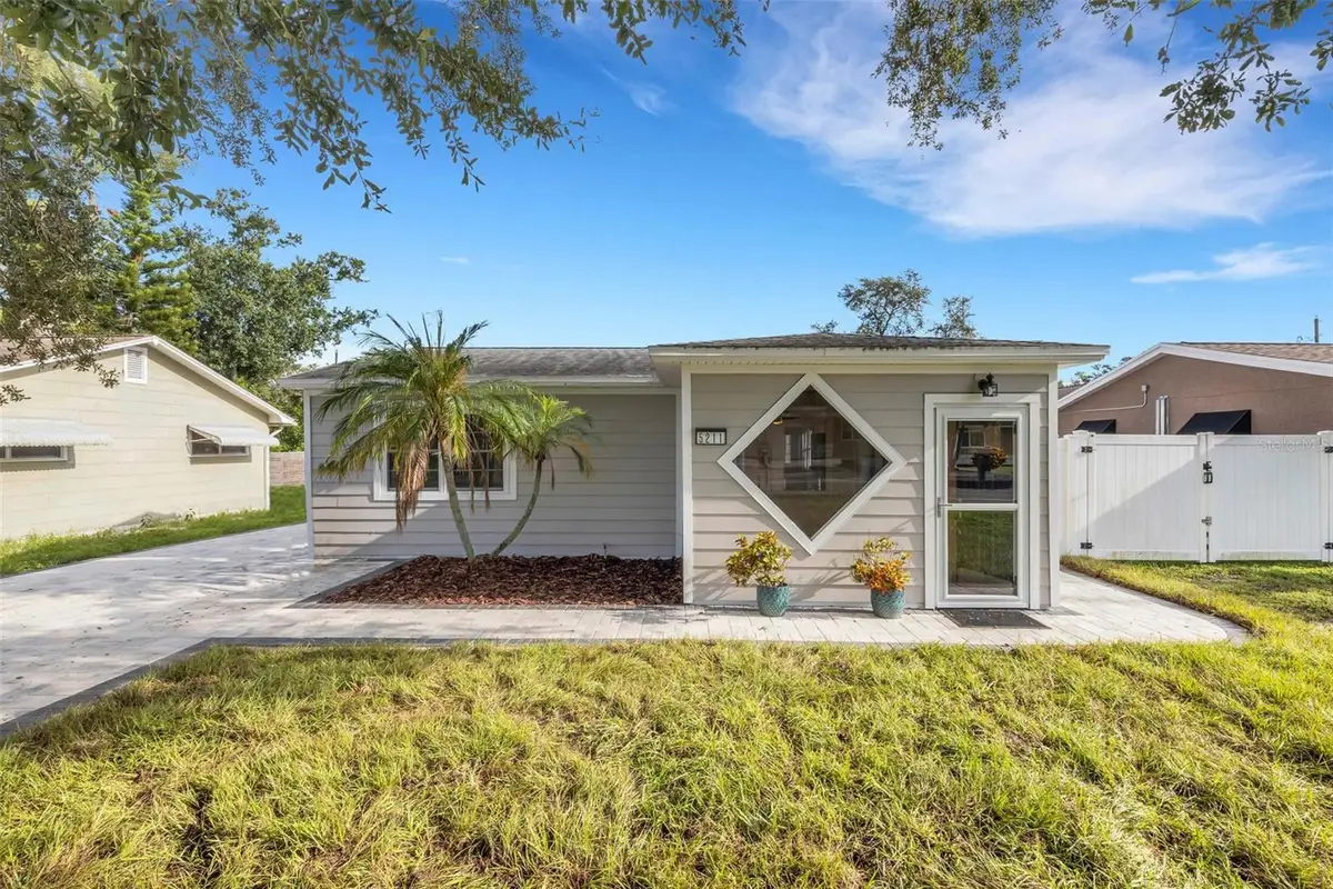 5211 48th Terrace N, Saint Petersburg, FL 33709 - #1