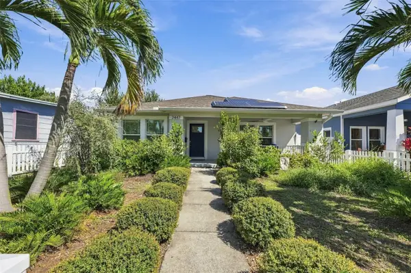 2447 4th Avenue S, ST PETERSBURG, FL 33712