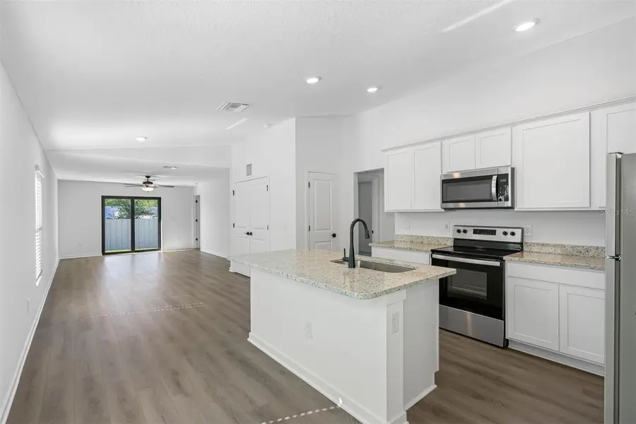 7249 Green Fern Drive, Lakeland, FL 33809 - #2