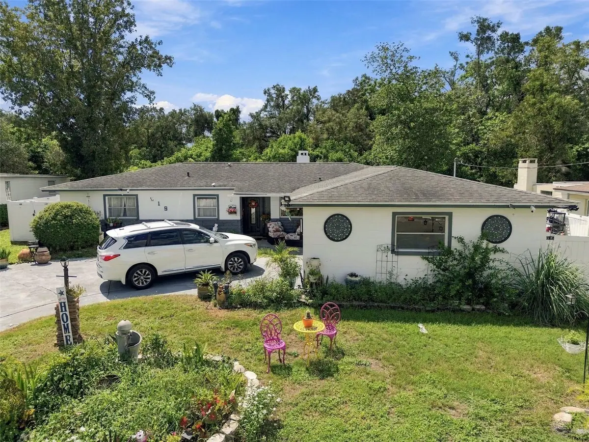 519 S Larry Circle, Brandon, FL 33511 - #1