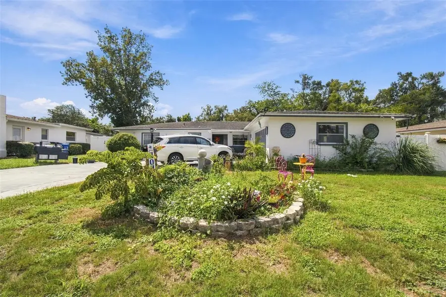 519 S Larry Circle, Brandon, FL 33511 - #3