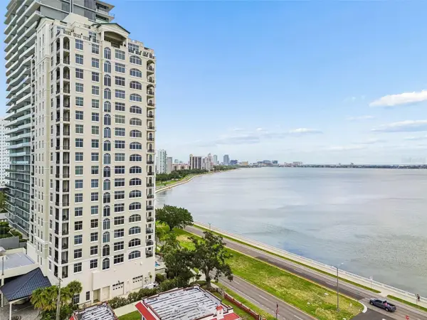 3203 Bayshore Boulevard #1202, TAMPA, FL 33629