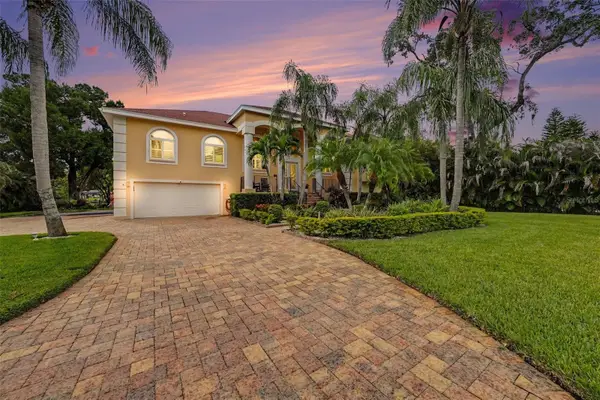 1021 W Henry Avenue, TAMPA, FL 33604