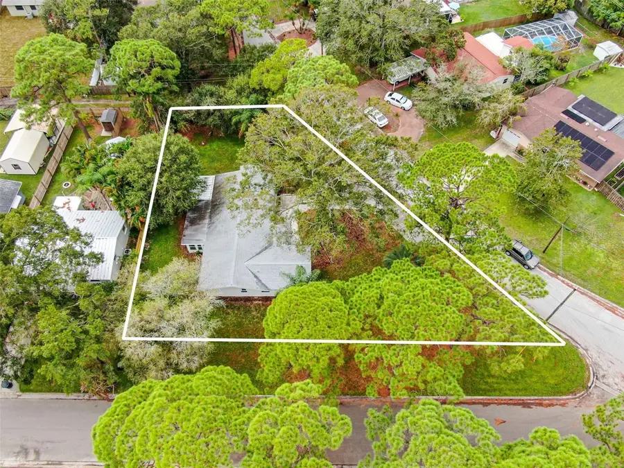 5625 Atlantic Avenue N, Saint Petersburg, FL 33703 - #2