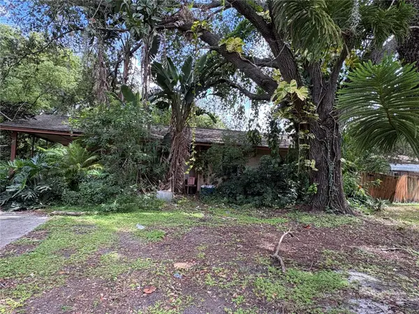 102 13th Street Se, RUSKIN, FL 33570
