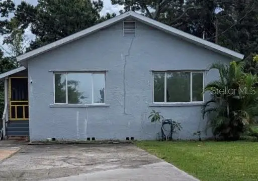6565 Wayne Street, Saint Petersburg, FL 33702 - #1