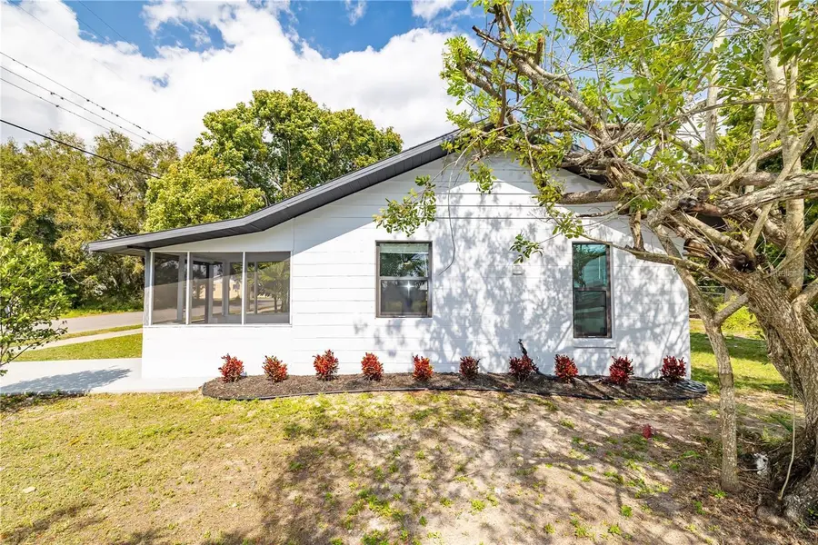1403 Cummings Avenue, Avon Park, FL 33825 - #3