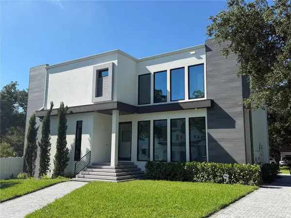8103 N River Shore Drive, TAMPA, FL 33604