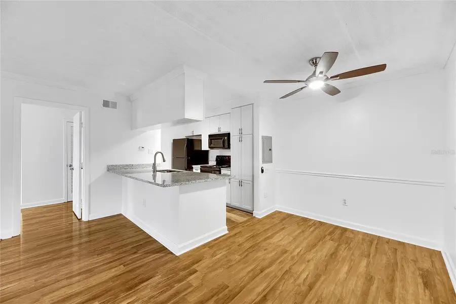 5304 W Kennedy Boulevard #106, Tampa, FL 33609 - #3