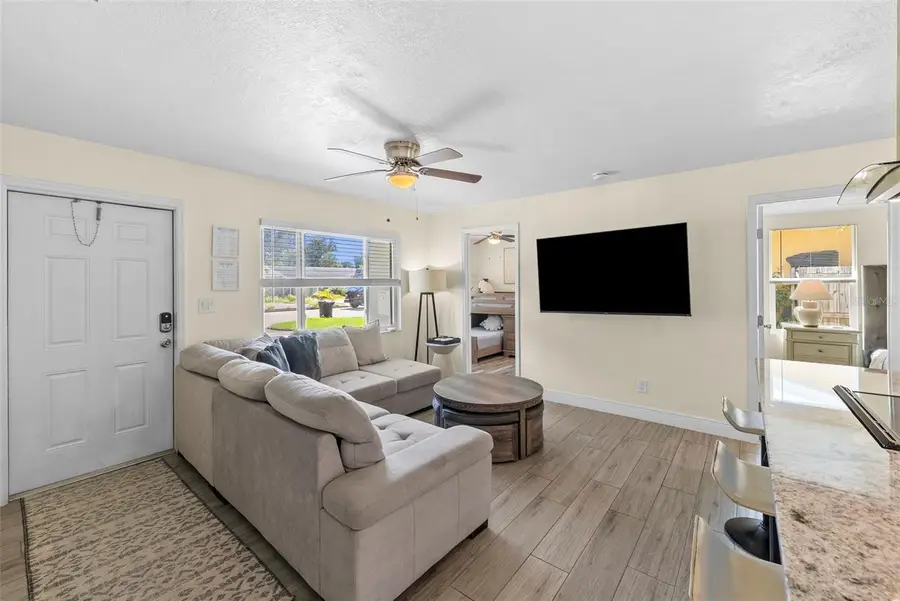 8011 26th Avenue N, Saint Petersburg, FL 33710 - #3