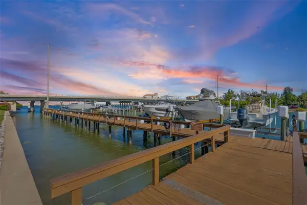 4780 Brittany Drive S #11, ST PETERSBURG, FL 33715