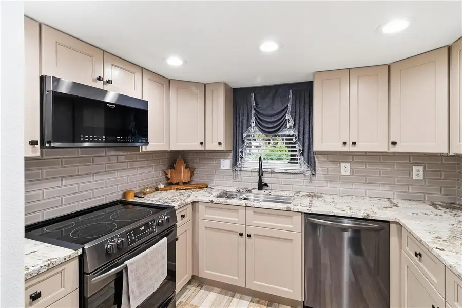 704 Oakgrove Drive #226D, Brandon, FL 33510 - #2