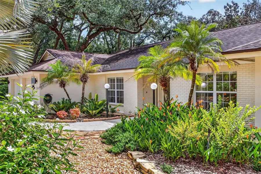 513 Garrard Drive, Temple Terrace, FL 33617 - #3