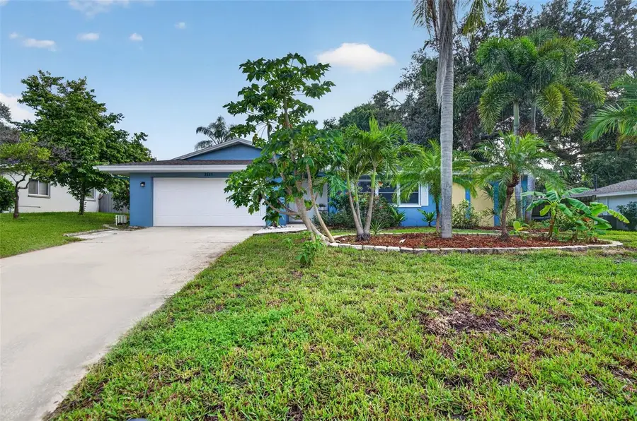 2225 Snead Avenue, Dunedin, FL 34698 - #2