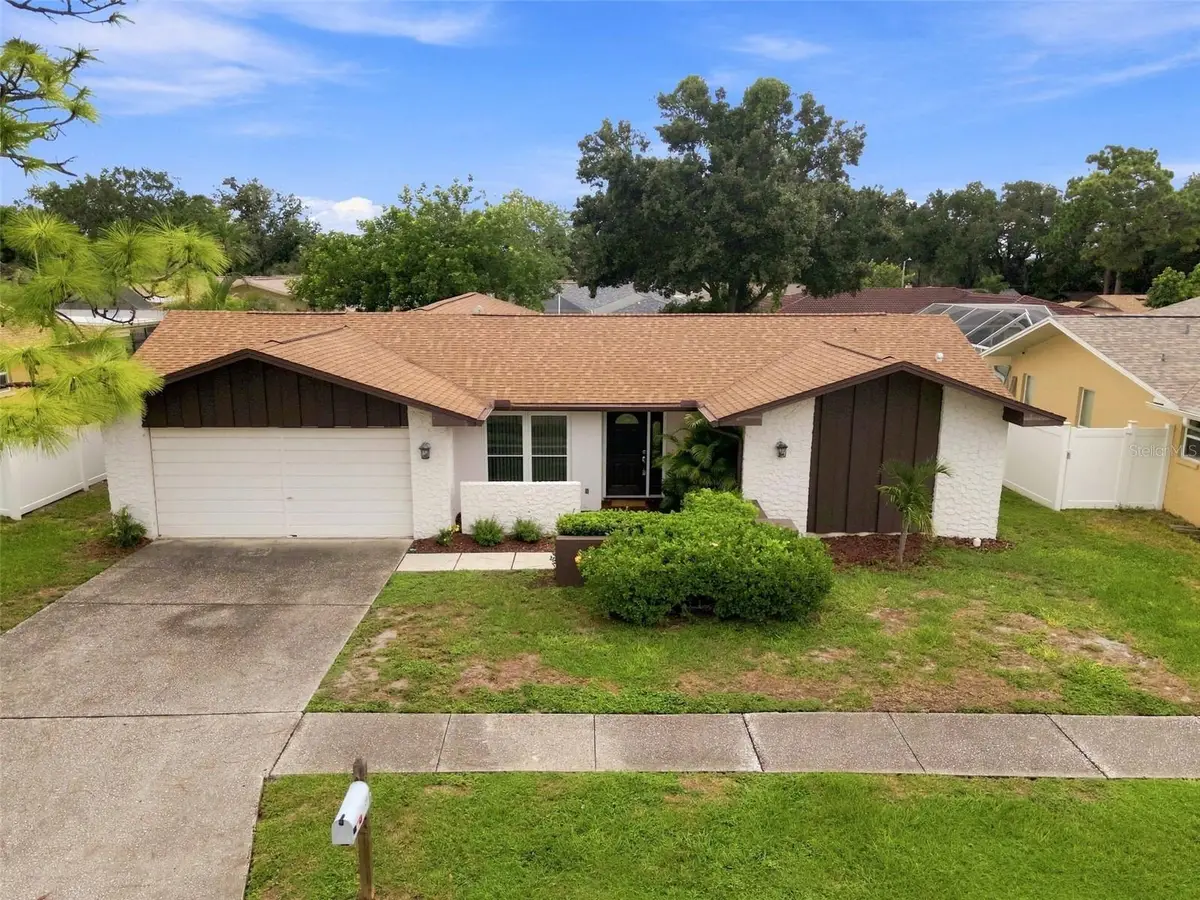 203 Hillcrest Drive, Safety Harbor, FL 34695 - #1