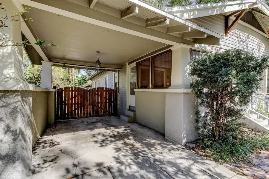 1004 E Crenshaw Street, Tampa, FL 33604 - #2