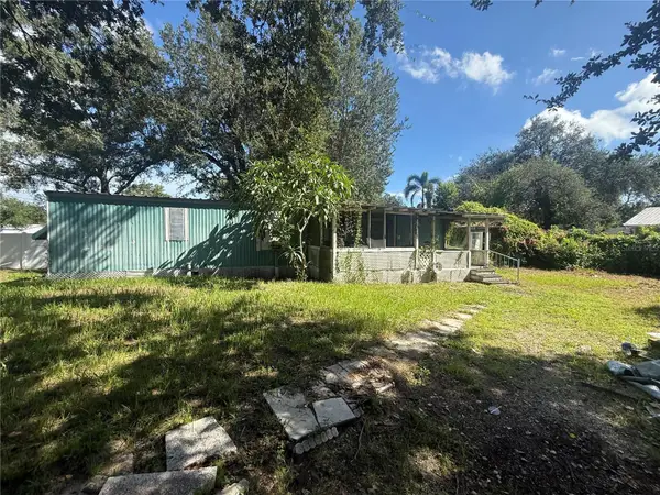 10004 Massachusetts Street, GIBSONTON, FL 33534