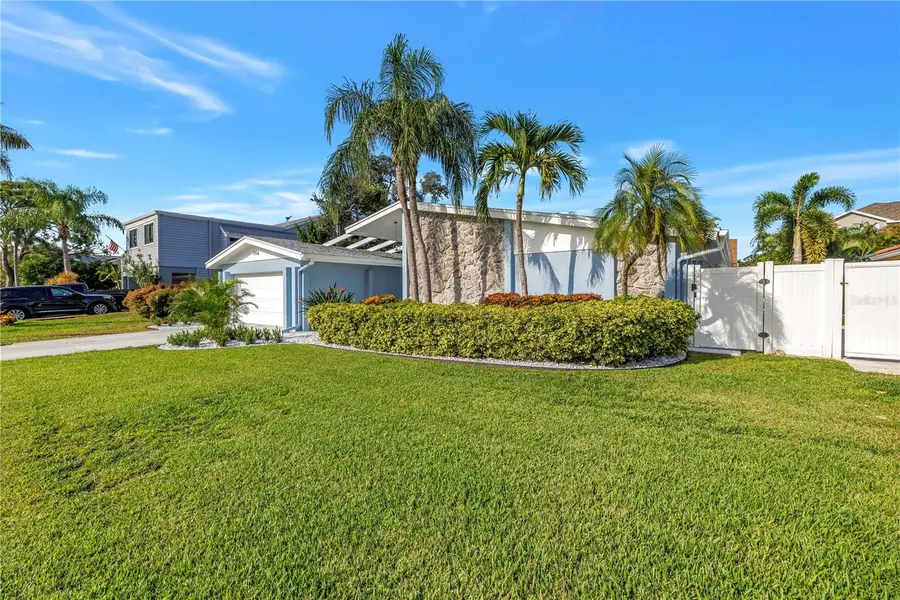 1114 2nd Avenue S, Tierra Verde, FL 33715 - #3