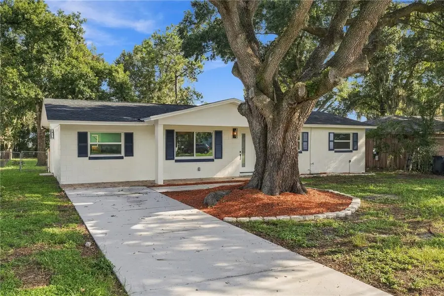 106 Bishop Street, Auburndale, FL 33823 - #2
