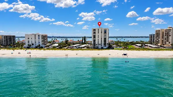 1460 Gulf Boulevard #1106, CLEARWATER, FL 33767