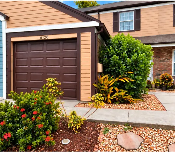 6128 Oak Cluster Circle, TAMPA, FL 33634