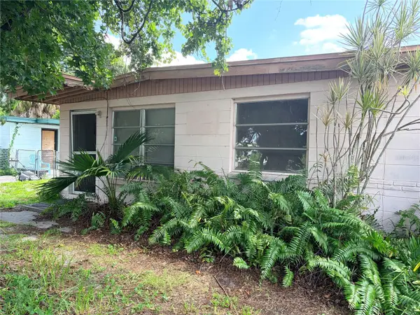 9497 83rd Street, SEMINOLE, FL 33777