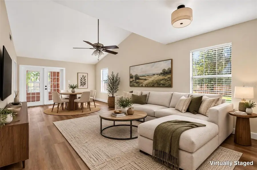 4 Cove Lane, Eustis, FL 32726 - #3