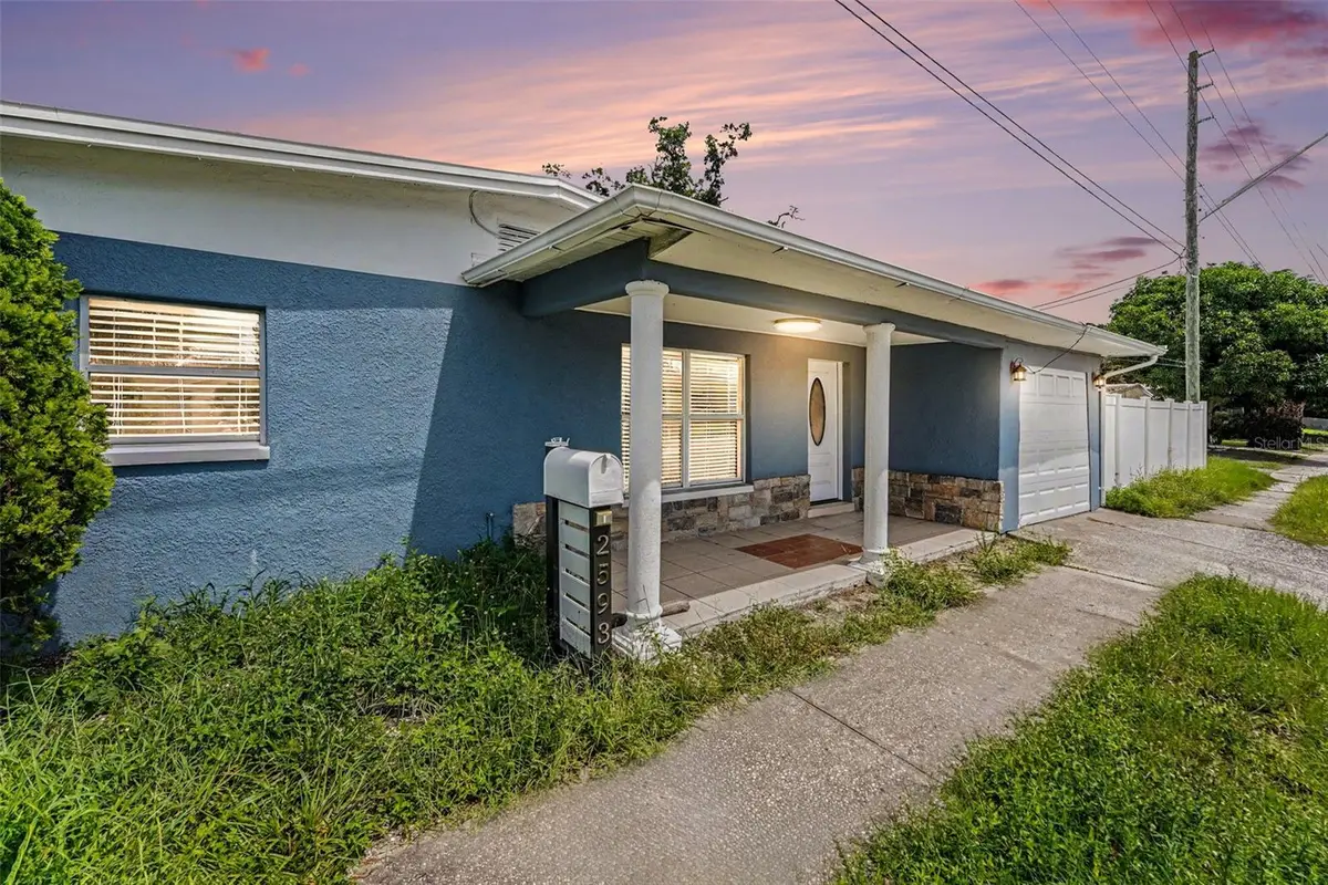 2593 38th Avenue N #B, Saint Petersburg, FL 33713 - #1